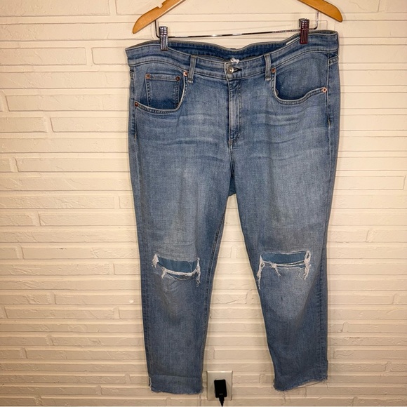 Rag & Bone Light Wash Dre Low Rise Slim Boyfriend Jeans, Women’s Size 33 - Picture 1 of 7